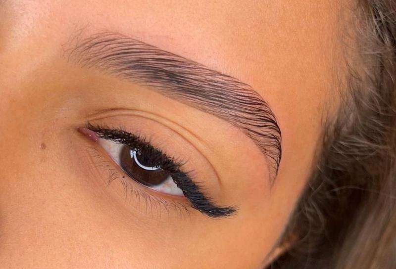 Design de Sobrancelhas em Aparecida de Goiânia