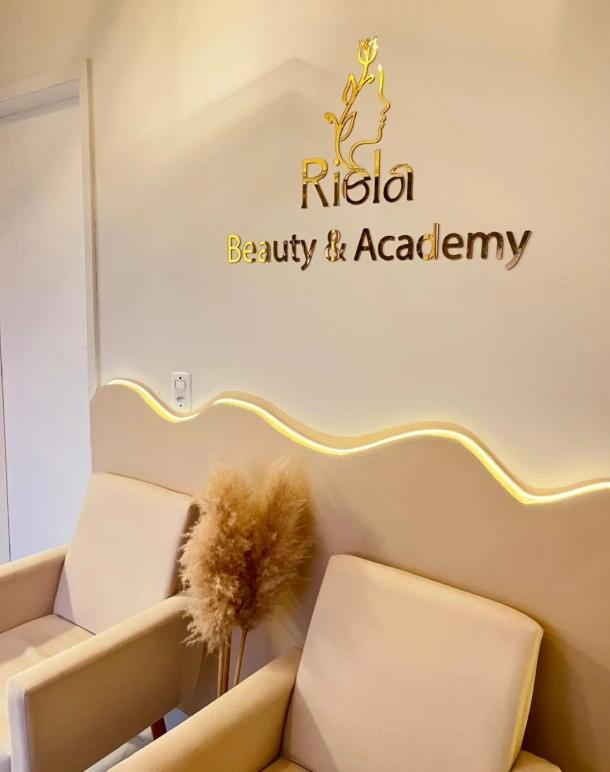 Primeira visita na Riela Beauty